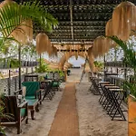 Amata By The Beach Resort, Morjim